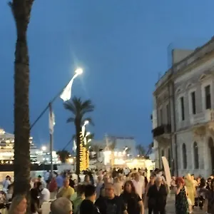 https://casa-di-edoardo.lecce-hotels.com